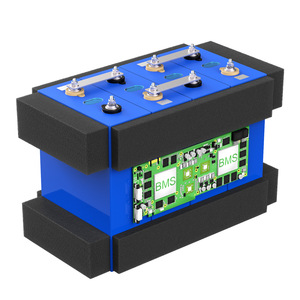 Batterie au lithium fer phosphate modifiée 12V100Ah pour stockage d'énergie de secours extérieur - Product Image 4