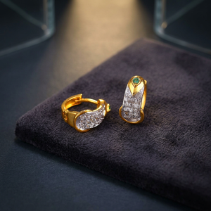 Boucles d'oreilles créoles fantaisie à clipser en or pur 18 carats avec pierre de diamant à la mode pour les occasions et cadeaux de fête des mariées pour femmes - Product Image 6