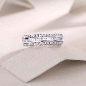 Bague en argent moissanite « Univers Parallèles » entièrement pavée, multivers, en argent sterling 925, moissanite VVS - Product Image 2