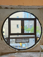 Ventanas Circulares Modernas de Aluminio, Abatibles Verticalmente, Resistentes a Impactos y Huracanes