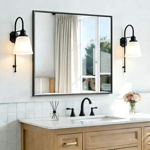 <span class=keywords><strong>Espejo</strong></span> <span class=keywords><strong>de</strong></span> Baño Cuadrado <span class=keywords><strong>de</strong></span> Aleación <span class=keywords><strong>de</strong></span> Aluminio Montado en la Pared en Dorado y Negro para Uso en Hoteles o en el Hogar - Product Image 1