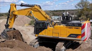 Excavadora Hidráulica de Orugas Liugong 995F de 95 Toneladas para Minería y Construcción - Product Image 2