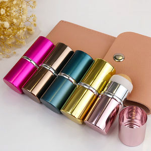 Rodillo facial absorbente de aceite, piedra volcánica, oro - Product Image 5