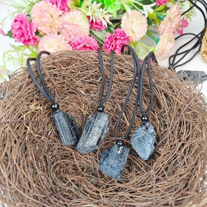 <strong>Wholesale</strong> Price Healing Natural Gemstone Meditation <strong>Crystals</strong> <strong>Raw</strong> Stone Black Tourmaline Pendant Carvings for Woman Gifts - Product Image 4