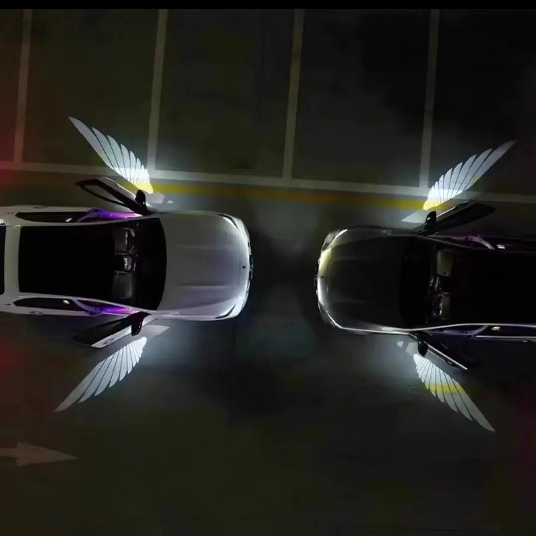 हॉट सेलिंग ऑटो डेकोरेटिव लाइट कार लेजर स्पॉट प्रोजेक्शन लैंप रियरव्यू मिरर एंजेल विंग्स एचडी कार वेलकम लाइट्स