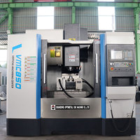Centre d'usinage CNC 5 axes VMC850 à commande numérique, fraiseuse verticale BT40, prix compétitif, usinage de métaux - Vente chaude