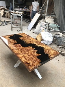 Nouveau style de vie pour vos meubles : Plateau de table en bois naturel massif avec résine époxy, haute résistance et durabilité - Product Image 4