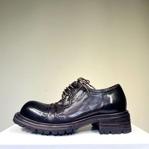 Chaussures décontractées pour hommes en cuir véritable de cheval lavé, rehaussantes, à semelle épaisse, style Derby, collection Printemps - Product Image 1