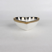 Ensemble de vaisselle en céramique plaqué or de luxe Assiette en or électrique Bol et assiette ménagers pour le dîner