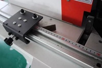 Machine à découper l'aluminium simple, machine à découper à 90 degrés et à 45 degrés avec support d'alimentation, indicateur de longueur numérique pour cadre photo