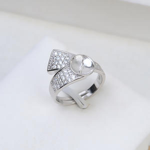 Bague en argent S925 avec perle, taille de doigt réglable 10-12 avec 205 accessoires - Product Image 2