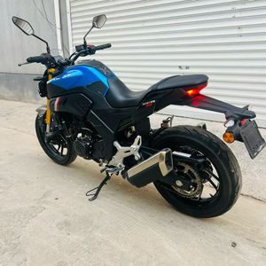 Motocyclette d'occasion Haojue XCR300 à essence - Double cylindre, injection électronique, refroidissement par air, 300cc - Product Image 6