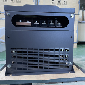 Bomba de Agua Solar de 110kw/132kw, Apta para 380V/440V, con Entrada de Energía Híbrida CA - Product Image 4