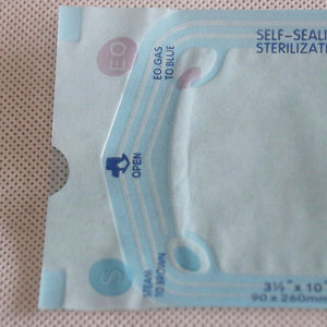 Pochette de stérilisation auto-scellante 21x45mm pour usage dentaire avec certification CE - Product Image 2