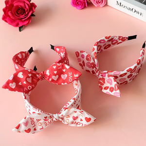 عصابة رأس على شكل قلب مع فيونكة وطباعة شفاه، عصابات رأس واسعة مع عقدة وآذان أرنب، إكسسوارات شعر لعيد الحب - Product Image 3