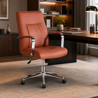 Chaise de bureau de direction ergonomique de luxe en PU avec accoudoirs chromés, base chromée, hauteur réglable, pivotante et roulettes en caoutchouc silencieuses