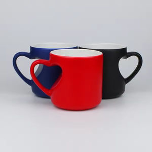 Taza Mágica Love Cup, <span class=keywords><strong>Tazas</strong></span> <span class=keywords><strong>de</strong></span> Leche <span class=keywords><strong>de</strong></span> Cerámica Mate Esmerilada, Regalos <span class=keywords><strong>de</strong></span> Navidad Contemporáneos al por Mayor, Taza <span class=keywords><strong>de</strong></span> Café <span class=keywords><strong>de</strong></span> Cerámica <span class=keywords><strong>de</strong></span> 11 oz - Product Image 4