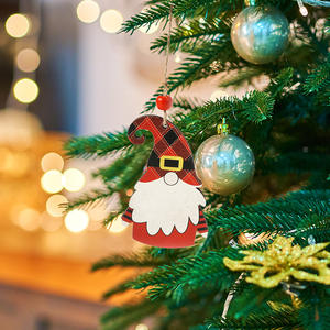 2 Piezas de Adornos Navideños de <span class=keywords><strong>Gnomo</strong></span> de Dibujos Animados, Diseño Moderno, 2.4x3.8 Pulgadas, Tablero Compuesto Ecológico y Duradero, Decoraciones Colgantes de Fábrica - Product Image 1