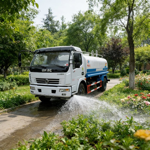 Autocisterna Dongfeng 4x2 da 5000 Galloni (20 m³) per Acqua Potabile, Motore a Benzina/Gas EURO 5, per Fornitura Municipale, Prezzo di Fabbrica - Product Image 4