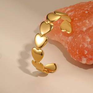 Bracelet manchette tendance en acier inoxydable plaqué or 18 carats, étanche, motif étoile et cœur ouvert, bijoux pour femme, idéal pour les soirées et événements. - Product Image 3