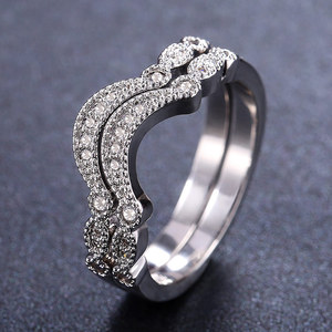 Anello ad arco creativo per donna, design scintillante intarsiato, gioielli eleganti e alla moda - Product Image 4