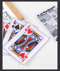 Le plus nouveau jouet à mâcher pour <span class=keywords><strong>chien</strong></span> écologique Simulation de journal <span class=keywords><strong>Poker</strong></span> accessoire résistant aux morsures - Product Image 5