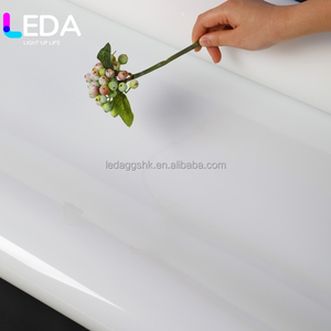 Alfombra de Pasillo con Reflejo Espejado Blanco LEDA, Decoración para Compromisos, Artículos para Bodas en Iglesias, Decoración Interior y Exterior - Product Image 3