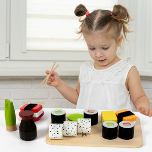 Juego de <span class=keywords><strong>Sushi</strong></span> simulado de madera con varias formas de <span class=keywords><strong>Sushi</strong></span> con botella de salsa de soja Juguetes de diseño de gato lindo en tabla de cortar - Product Image 3
