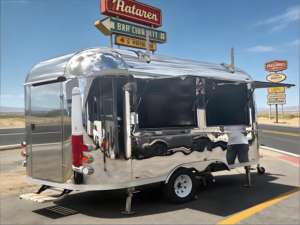 Camión de Comida con Temática de Anime, Decoración con Personajes, Mercancía de Edición Limitada y Menú Temático para <span class=keywords><strong>Comic</strong></span> Con - Product Image 1