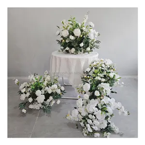 Hot Selling Wedding White Rose Green Leaves Flower Runner Floral Row Flower Ball