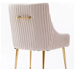 <span class=keywords><strong>Chaise</strong></span> de salle à manger ou <span class=keywords><strong>chaise</strong></span> de coiffeuse moderne confortable et élégante en <span class=keywords><strong>velours</strong></span> bouclé plissé avec poignée arrière - Product Image 1