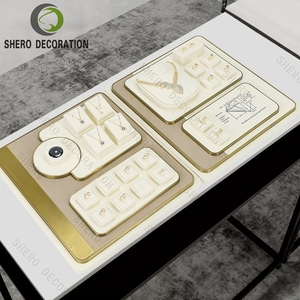 Plateau de présentation de bijoux en velours blanc cassé avec bordure métallique, accessoires de présentation de bijoux de luxe personnalisés pour comptoir de magasin de détail - Product Image 3