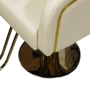 Chaise <span class=keywords><strong>de</strong></span> barbier <span class=keywords><strong>de</strong></span> luxe en cuir crème avec accents dorés, chaise <span class=keywords><strong>de</strong></span> salon hydraulique pour <span class=keywords><strong>studio</strong></span> <span class=keywords><strong>de</strong></span> <span class=keywords><strong>coiffure</strong></span> - Product Image 3