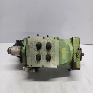 ตัวควบคุม Ug-8 หมายเลขอะไหล่ 8524-708 760-1560 รอบต่อนาที ตัวควบคุม Ug-8 หมายเลขอะไหล่ 8524-708 760-1560 รอบต่อนาที ตัวควบคุม PLC สำหรับอุตสาหกรรมที่ไม่ระบุรายละเอียด - Product Image 1