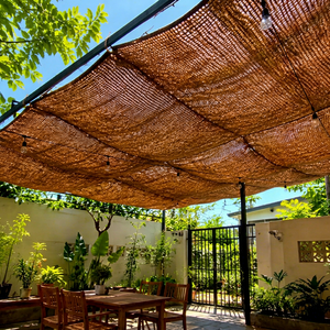 Voile d'ombrage en fibre de coco pour protection solaire extérieure, abri tropical durable pour jardin, patio, plage, complexe hôtelier - Product Image 1