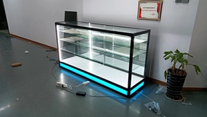 ตู้โชว์กระจกทนทานพร้อมไฟ LED แบบไหลได้ตามต้องการสำหรับห้างสรรพสินค้า - Product Image 5