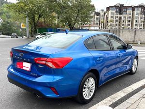 Auto Usate Economiche in Vendita <span class=keywords><strong>Ford</strong></span> <span class=keywords><strong>Focus</strong></span> <span class=keywords><strong>2019</strong></span> Blu 1.5T Automatica Guida a Sinistra Benzina Berlina - Product Image 6
