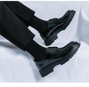 Nuove <span class=keywords><strong>scarpe</strong></span> da uomo con suola spessa a testa grossa in pelle laccata con tacco alto e Casual <span class=keywords><strong>scarpe</strong></span> Lefu - Product Image 6