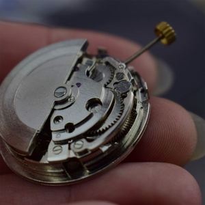 Made <b>Three</b> Jewels Eta SZ4003 Quartz Watch Movement at 3 <b>Hour</b> Position Crown <b>Three</b> Pointers Hands With Adjusting Stem - Product Image 3