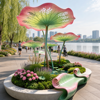 Installation de sculpture d'ombrage extérieur en résine de fibre de verre, au design feuille de lotus verte, pour parcs paysagers et places commerciales