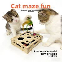 Jouet interactif et sûr pour chat d'intérieur en bois massif carré, triple usage : griffoir, puzzle et jouet à aiguiser les griffes