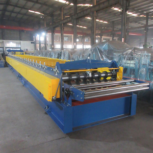 เครื่องขึ้นรูปพื้นเหล็กแผ่นแบบม้วนพร้อมระบบควบคุม PLC อัตโนมัติและระบบตัดแบบลอยตัว - Product Image 3