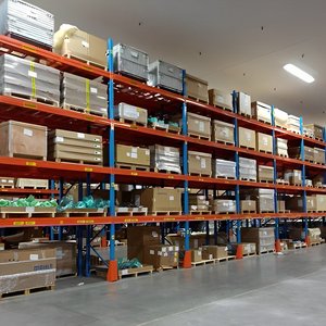 Étagère de rangement métallique robuste à 5 niveaux <span class=keywords><strong>avec</strong></span> <span class=keywords><strong>poutre</strong></span> de support, cadre en acier réglable, rayonnage d'entrepôt pour l'industrie - Product Image 3