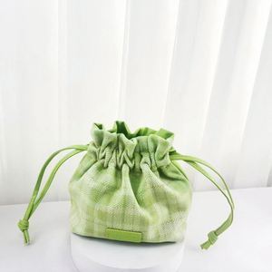 Bolsa con cordón con patrón de rejilla verde para mujer, mini bolsa de cosméticos, bolsa de almacenamiento para joyas y artículos diversos - Product Image 1