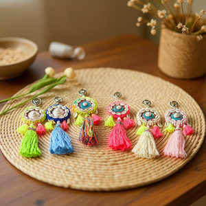 Portachiavi in stile etnico LLAVERO con nappa colorata, ciondolo decorativo per borsa o portachiavi, 2 colori per confezione, 360 pezzi - Product Image 2