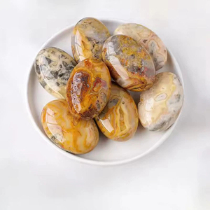 Pierre de guérison en agate polie naturelle à motifs colorés pour le Feng Shui, vente en gros - Product Image 3