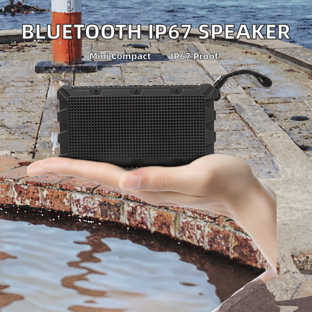 Outdoor for Bluetooth Waterproof Speaker IPX7 Portable Wireless 5W Output Battery-Powered Bag Hung With AUX