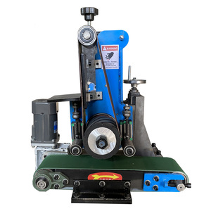 Machine de dessablement et de polissage à bande simple pour métaux, machine de dérouillage et de meulage à double bande pour acier, ponceuse à bande pour ébavurage - Product Image 1
