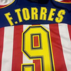 Camiseta Retro de Fútbol del Atlético de Madrid 04 05, Camiseta Clásica Vintage de Fútbol - Product Image 2