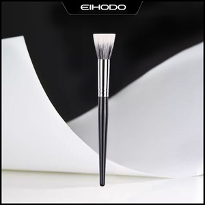 <b>Blush</b> Brush Wool 32mm Flat Head Wooden Handle For Cheek Makeup - Product Image 4